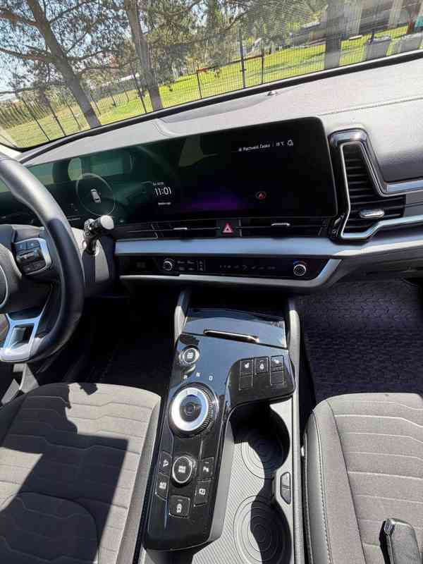 KIA Sportage 1,6T-GDI MHEV 7DCT  ČR 1majitel  117kw - foto 14