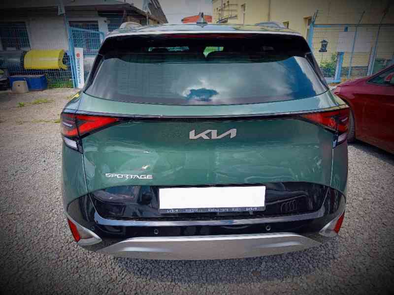KIA Sportage 1,6T-GDI MHEV 7DCT  ČR 1majitel  117kw - foto 32