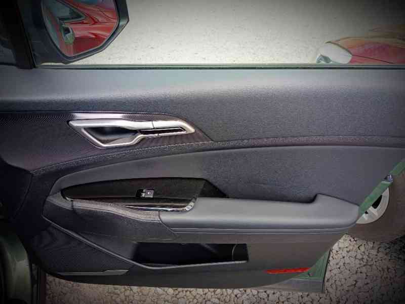 KIA Sportage 1,6T-GDI MHEV 7DCT  ČR 1majitel  117kw - foto 35