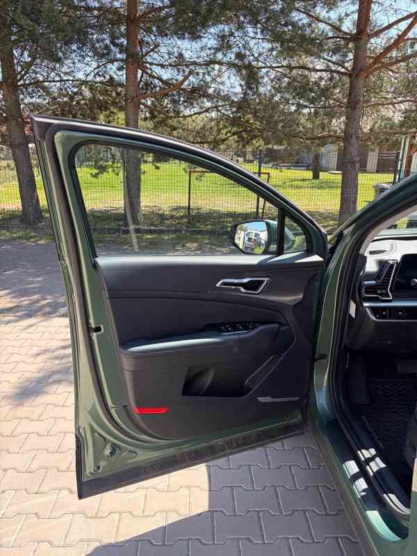 KIA Sportage 1,6T-GDI MHEV 7DCT  ČR 1majitel  117kw - foto 17