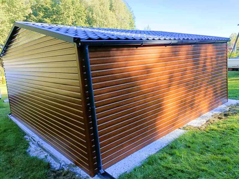 Plechová garáž 5x 6m, sedlová střecha - vrata + dveře TS318 - foto 5