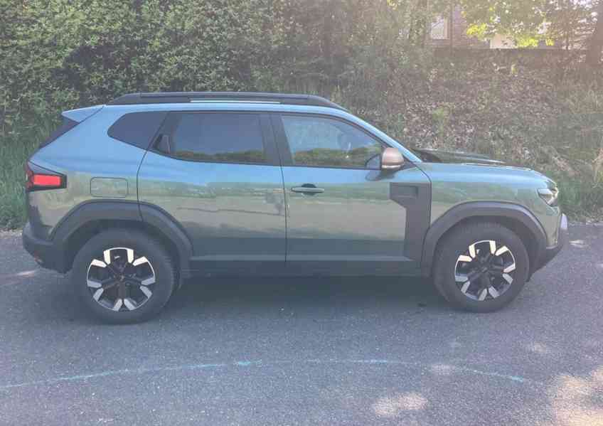 Dacia Duster, Extreme 130TCe 4x4 Mild Hybrid - foto 4