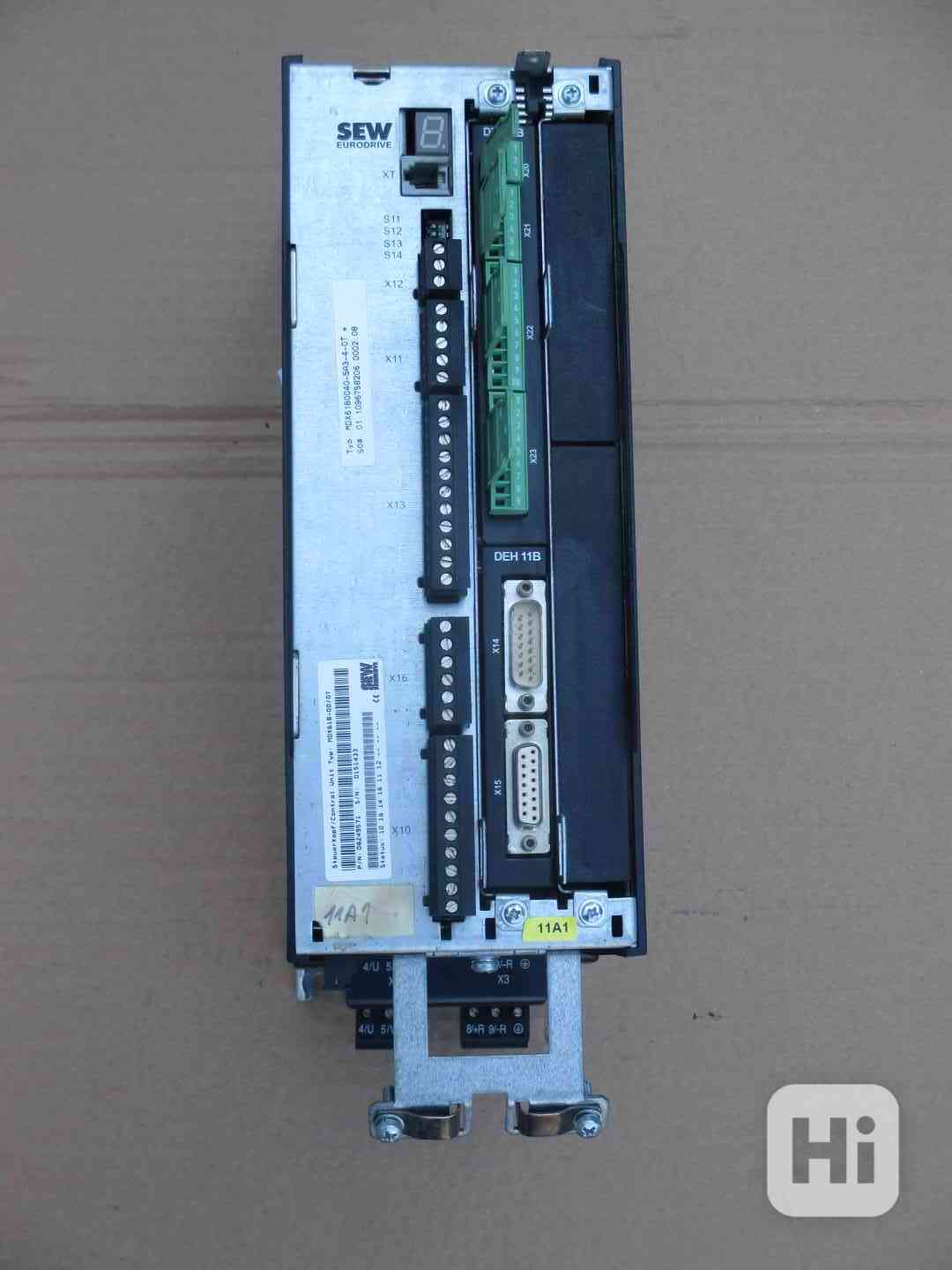 One SEW Inverter MDX61B0040-5A3-4-0T - foto 1