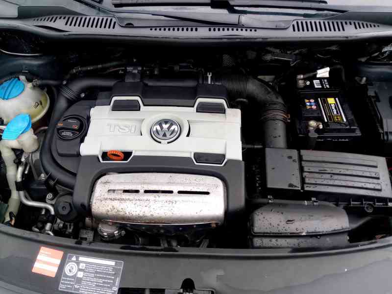 Prodám Volkswagen Touran 1,4 TSI DSG Trendline, - foto 8
