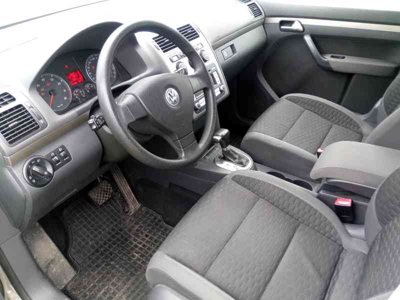 Prodám Volkswagen Touran 1,4 TSI DSG Trendline, - foto 14