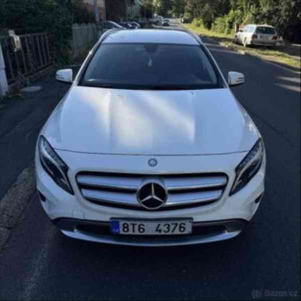 Mercedes-Benz GLA 2,0 220 CDI 170hp 7G DCT,4MATIC - foto 2