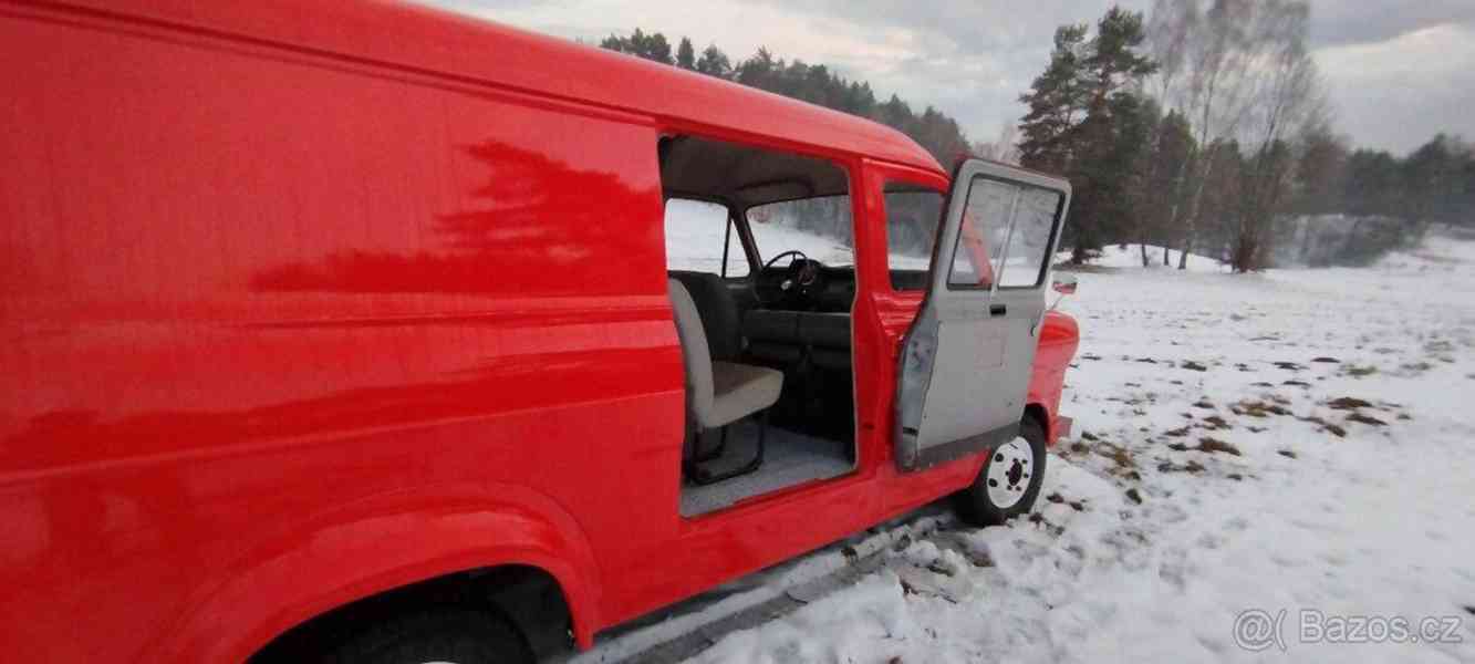 Ford Transit 2,4   MK1 OBYTNÝ automobil STK - foto 2