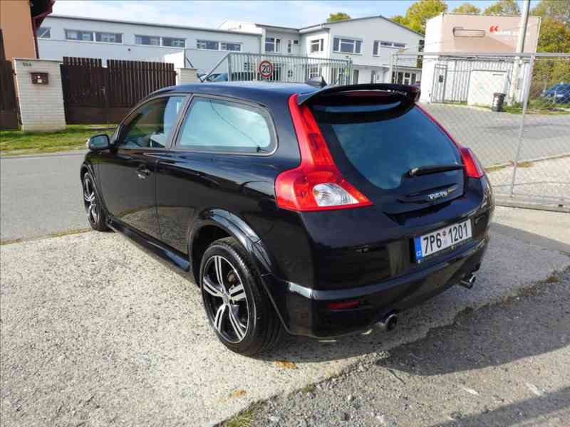 Volvo C30 2,0 D R-DESIGN, BEZ INVESTIC - foto 7