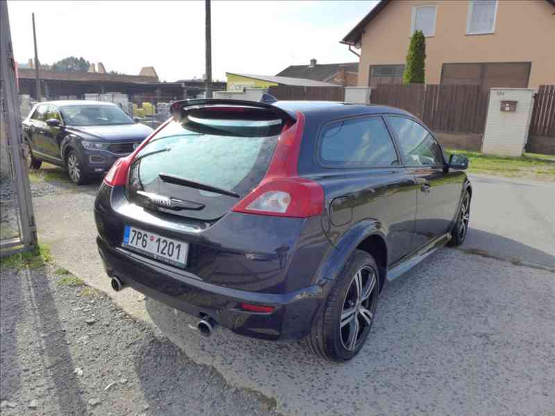 Volvo C30 2,0 D R-DESIGN, BEZ INVESTIC - foto 5