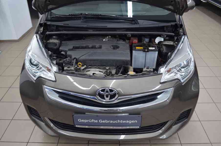 Toyota Verso-S 1.33i Comfort benzín 73kw - foto 4