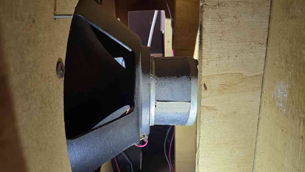 TESLA BASS B 100 - 115 basové kombo repro zesilovač - foto 5