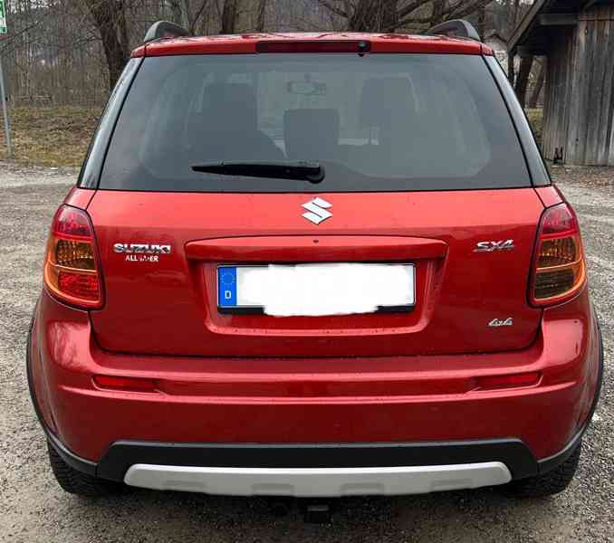 Suzuki SX4 1,6i 4x4 59300 km benzín 88kw - foto 16