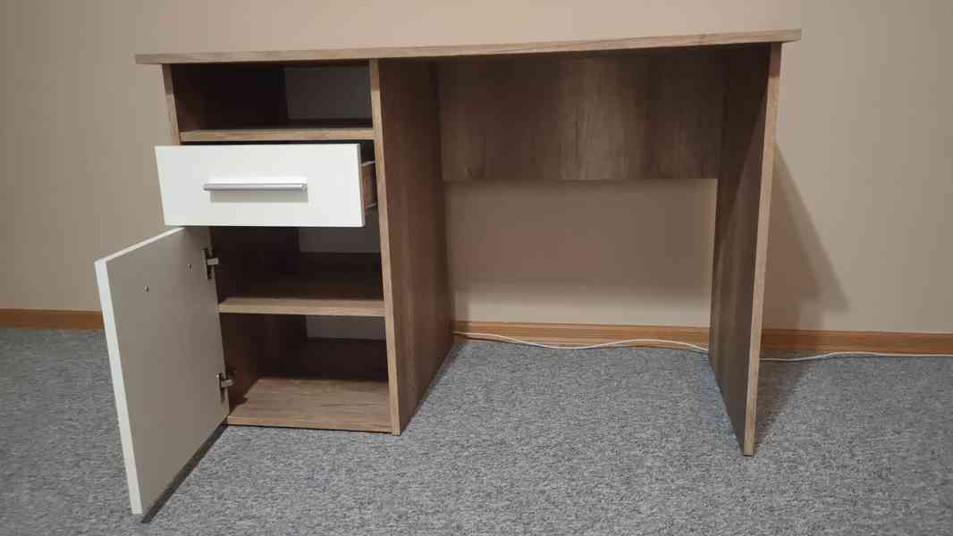 Prodám psací stoly, dva kusy - foto 2