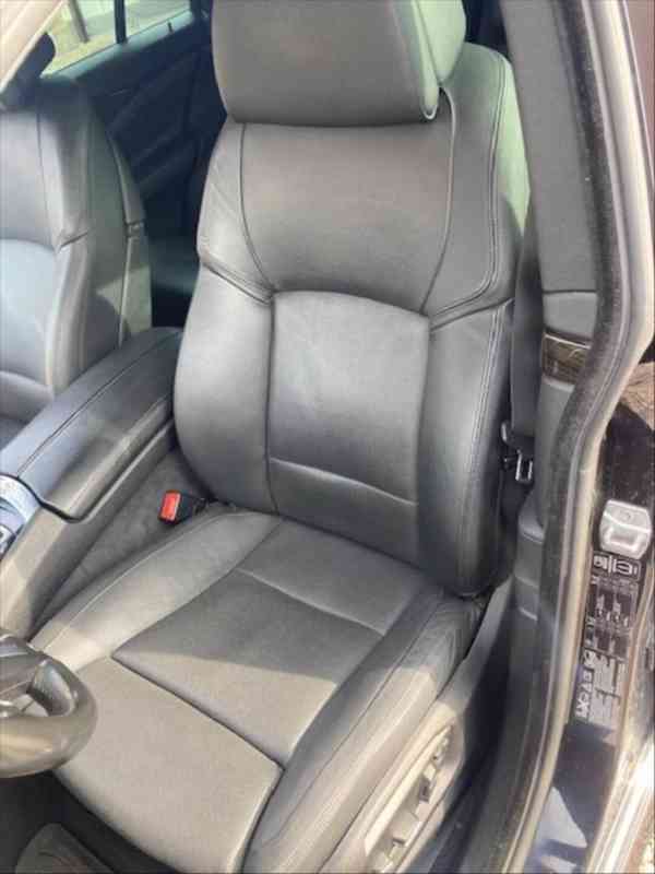 BMW Řada 5 3,5   535xDrive GT AT - foto 18