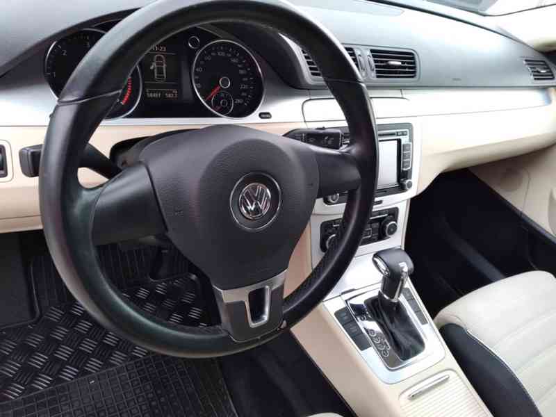 VOLKSWAGEN PASSAT CC 2.0 TDI DSG ČR - foto 16