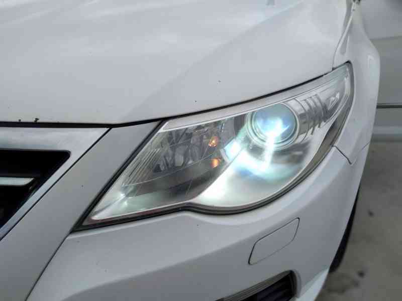 VOLKSWAGEN PASSAT CC 2.0 TDI DSG ČR - foto 27