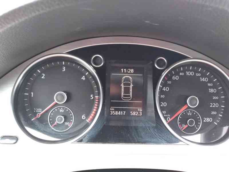 VOLKSWAGEN PASSAT CC 2.0 TDI DSG ČR - foto 22