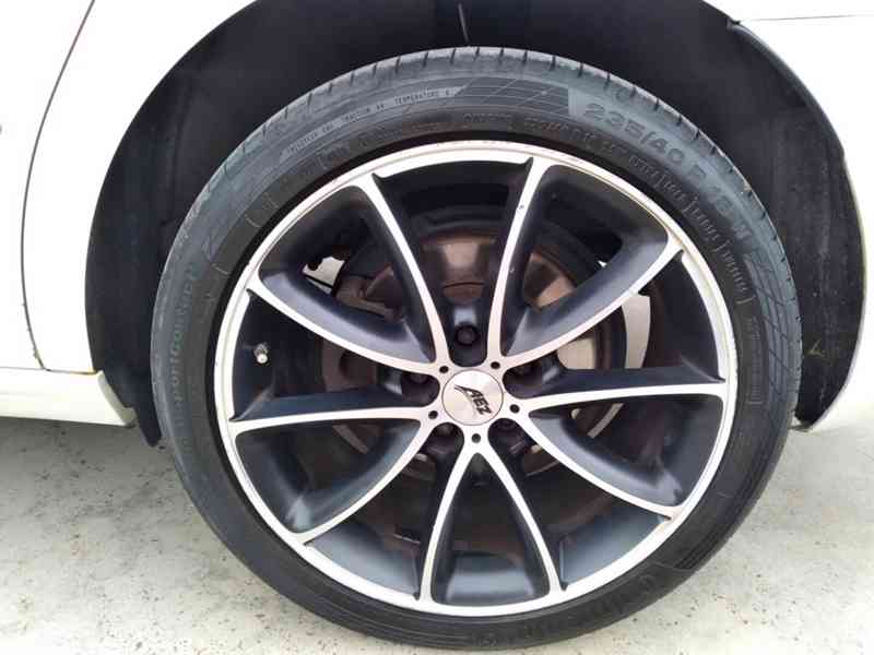 VOLKSWAGEN PASSAT CC 2.0 TDI DSG ČR - foto 38