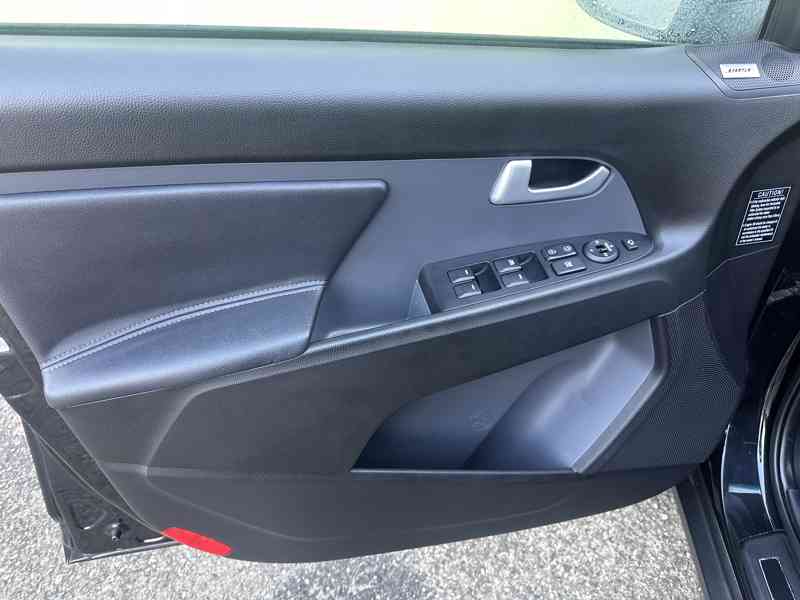 Kia Sportage 2.0CRDi 4x4/135kW/1MAJ/Výhřev - foto 12