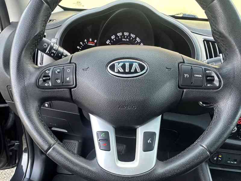 Kia Sportage 2.0CRDi 4x4/135kW/1MAJ/Výhřev - foto 29