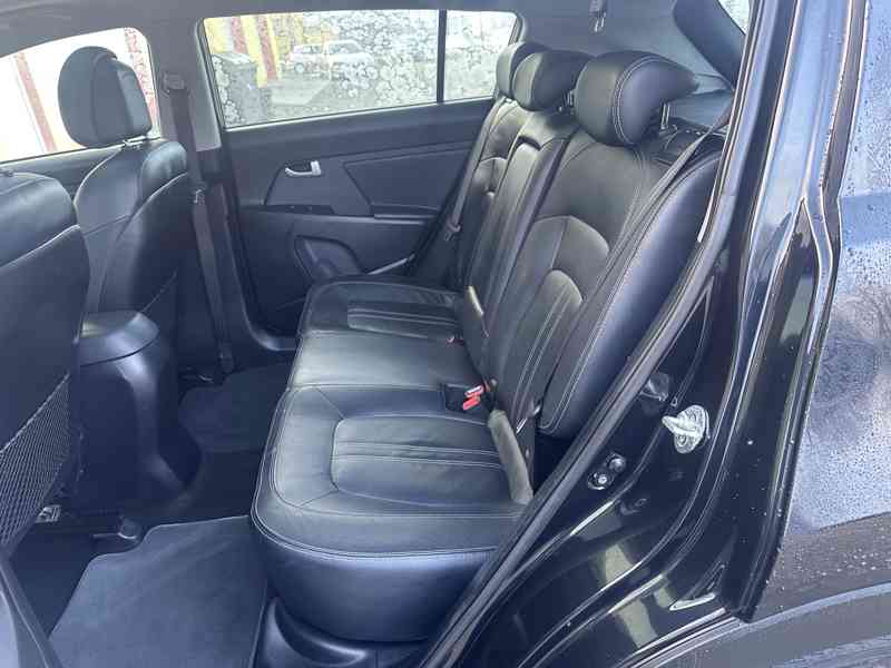 Kia Sportage 2.0CRDi 4x4/135kW/1MAJ/Výhřev - foto 14