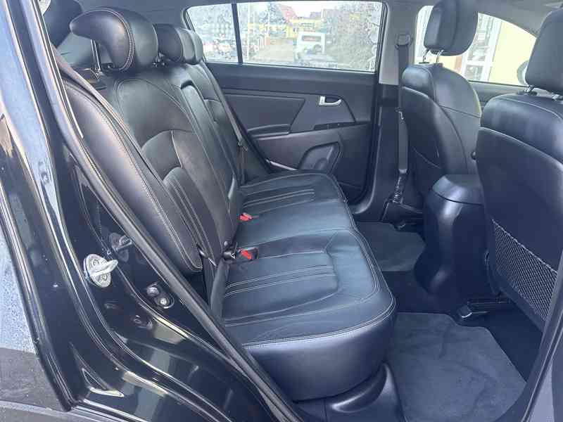 Kia Sportage 2.0CRDi 4x4/135kW/1MAJ/Výhřev - foto 21