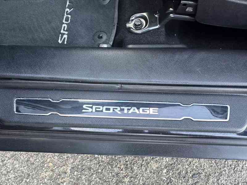 Kia Sportage 2.0CRDi 4x4/135kW/1MAJ/Výhřev - foto 11