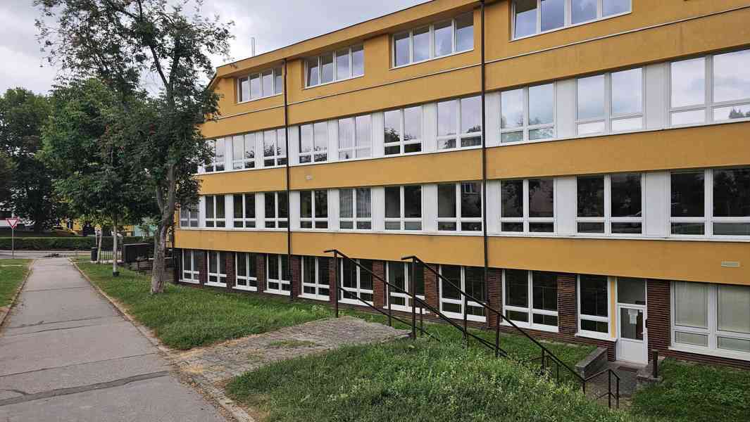 Byt v OV 1+1 s balkonem a sklepem, Tišnov-Květnická. - foto 11