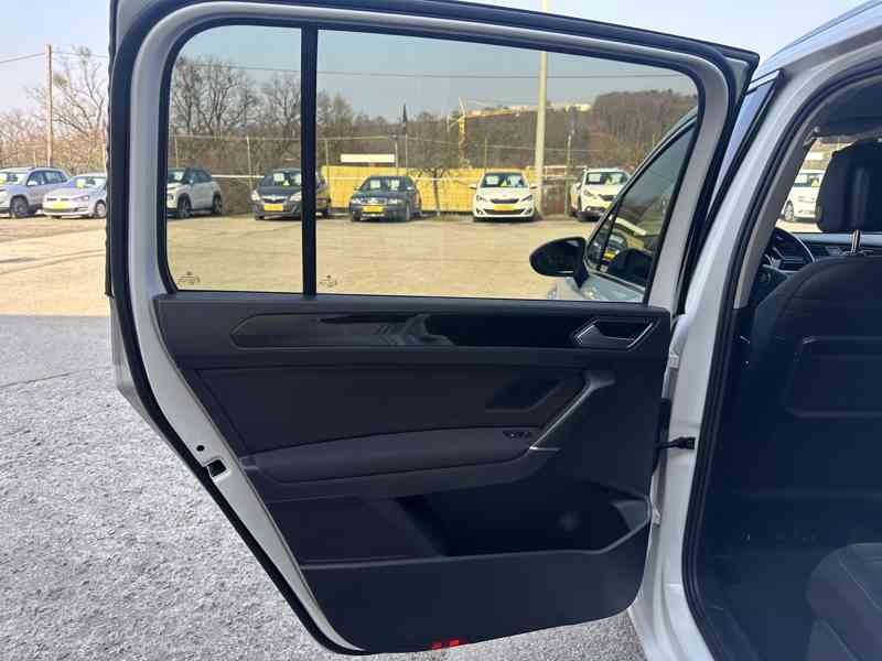 Volkswagen Touran 1.4TSi 110kW DSG/ČR/1MAJ/DPH - foto 17