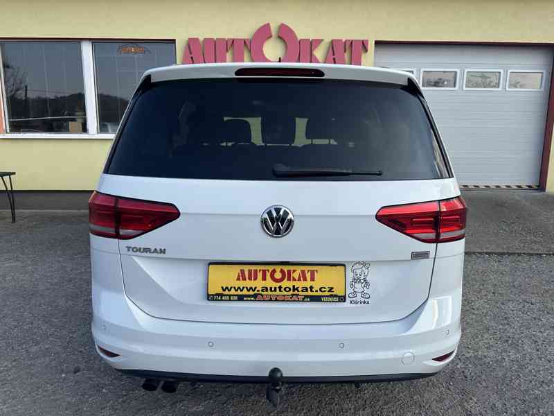 Volkswagen Touran 1.4TSi 110kW DSG/ČR/1MAJ/DPH - foto 4