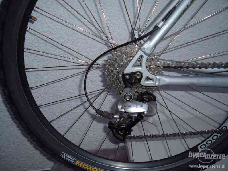 MISTRAL TEAM RACING - foto 2