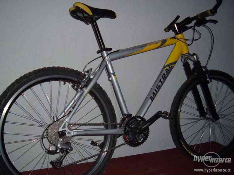 MISTRAL TEAM RACING - foto 4