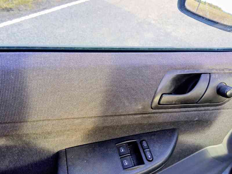 Prodám Škoda fabia 1.2 HTP - foto 10