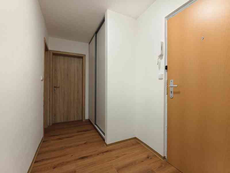 Pronájem 2+kk, 50m2+balk. (LBC - Kristiánov, ul. Na Bídě) - foto 12