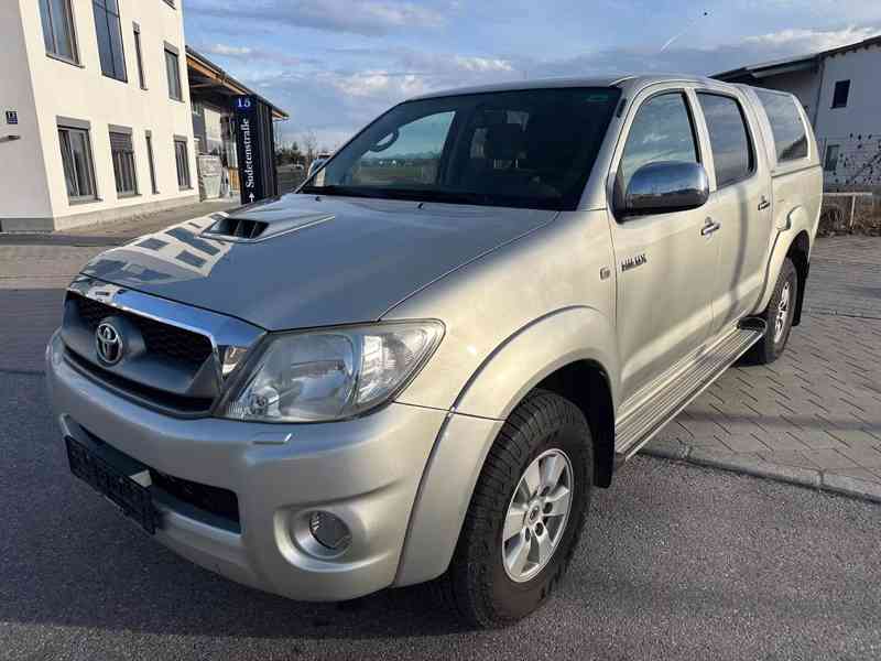 Toyota Hilux 3,0 D4D Life AUT. nafta 126kw - foto 1