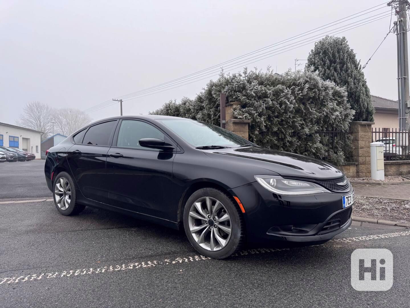 Chrysler 200S Limited 2,4 Multiair 2015 - foto 1