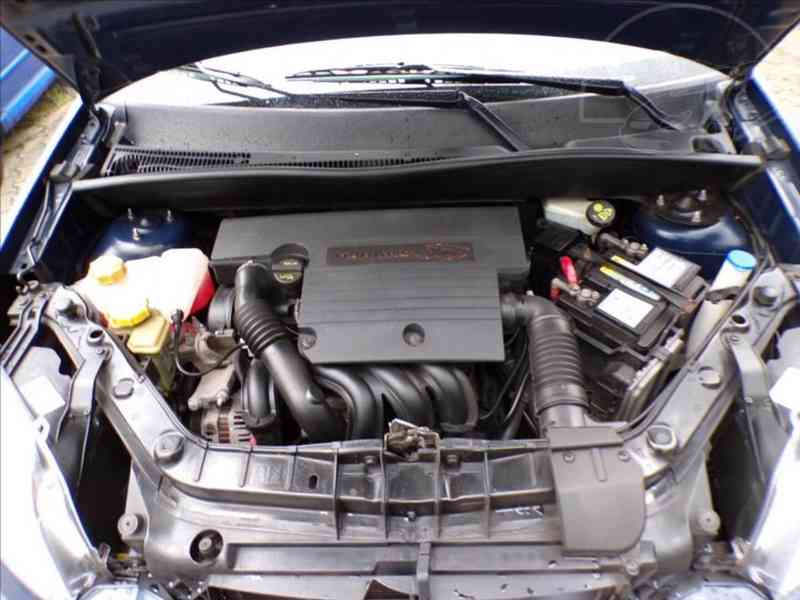 Ford Fusion 1,4 i TAŽNÉ ZAŘÍZENÍ - foto 14