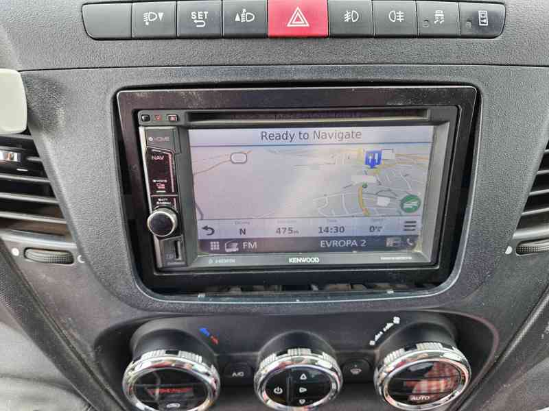 IVECO Daily 40C/170, 7 míst - foto 6