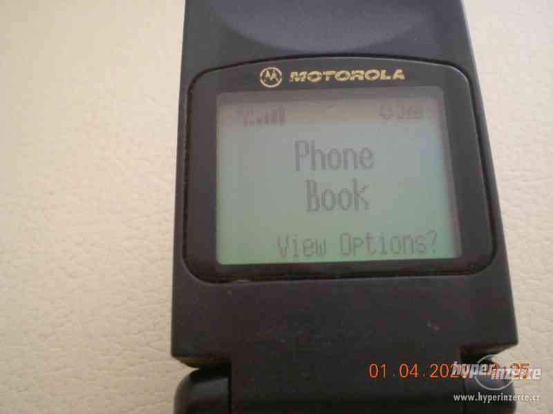 Motorola V3688 - plně funkční telefon z r.1999 - foto 5