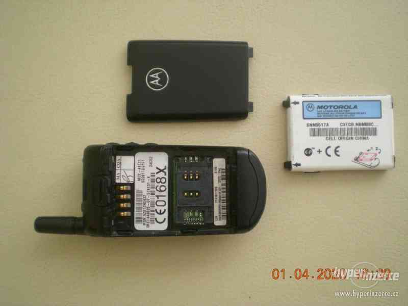 Motorola V3688 - plně funkční telefon z r.1999 - foto 13