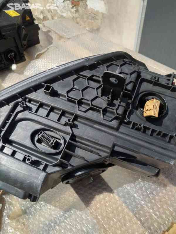 Xenon skoda yeti lift pravy svetlo prave xenony - foto 3