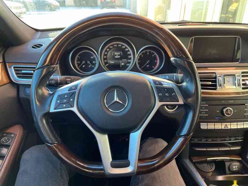 Mercedes-Benz E 250 CDI BlueTEC 4- matic - foto 9