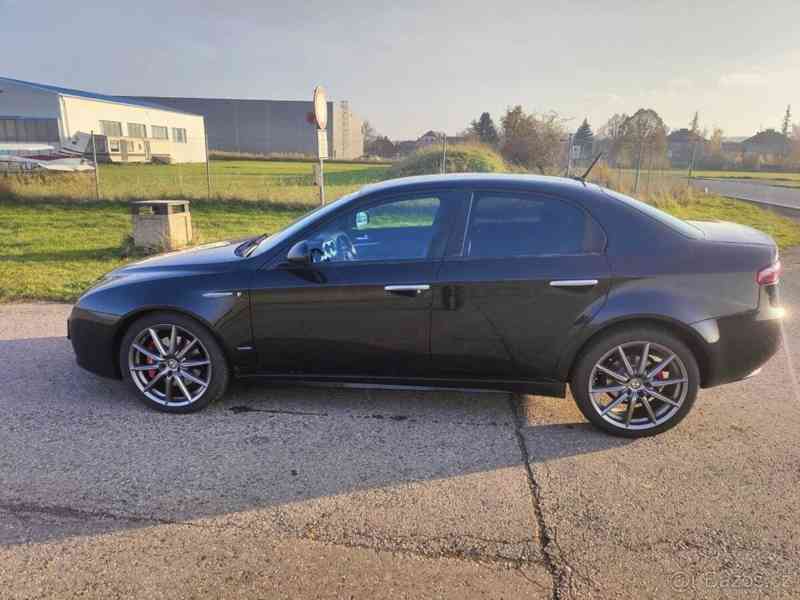 Alfa Romeo 159 2,0   JTDM 125 kW TI (2010) - foto 1