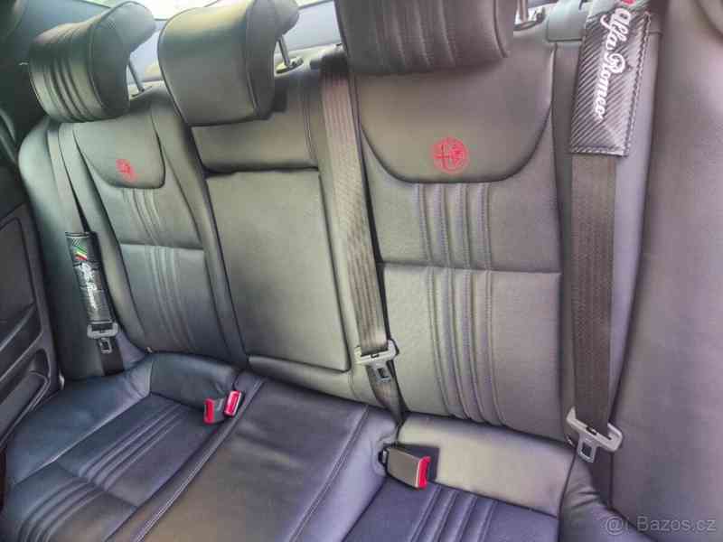 Alfa Romeo 159 2,0   JTDM 125 kW TI (2010) - foto 17