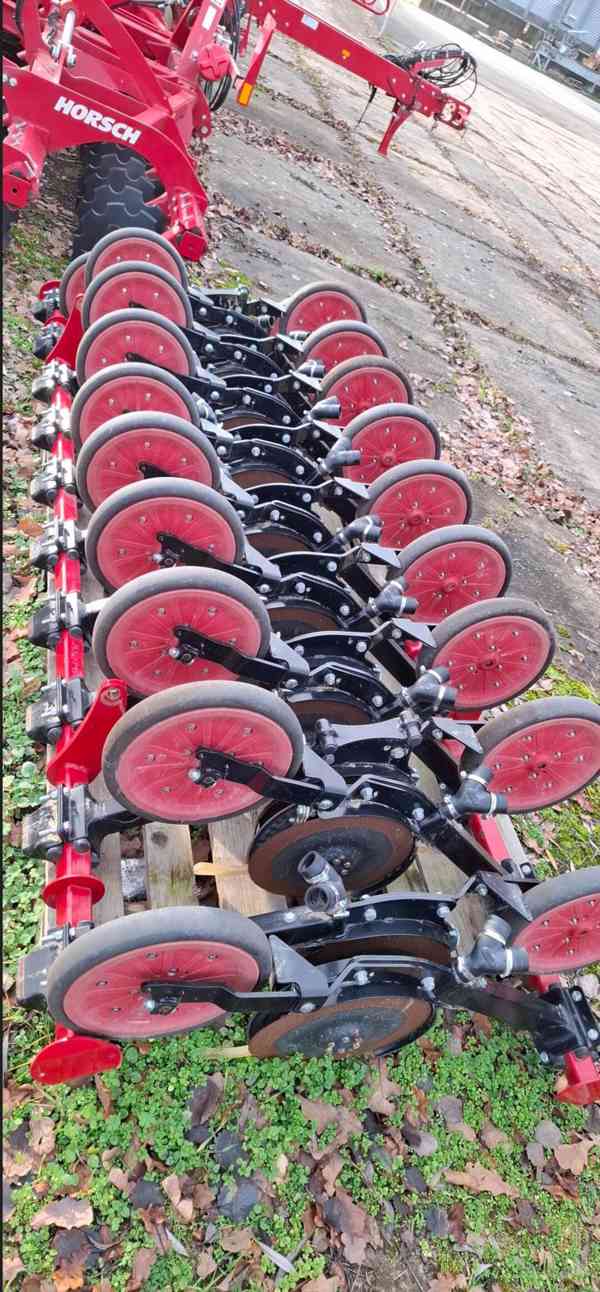 Secí stroj HORSCH Focus 6 TD - foto 4
