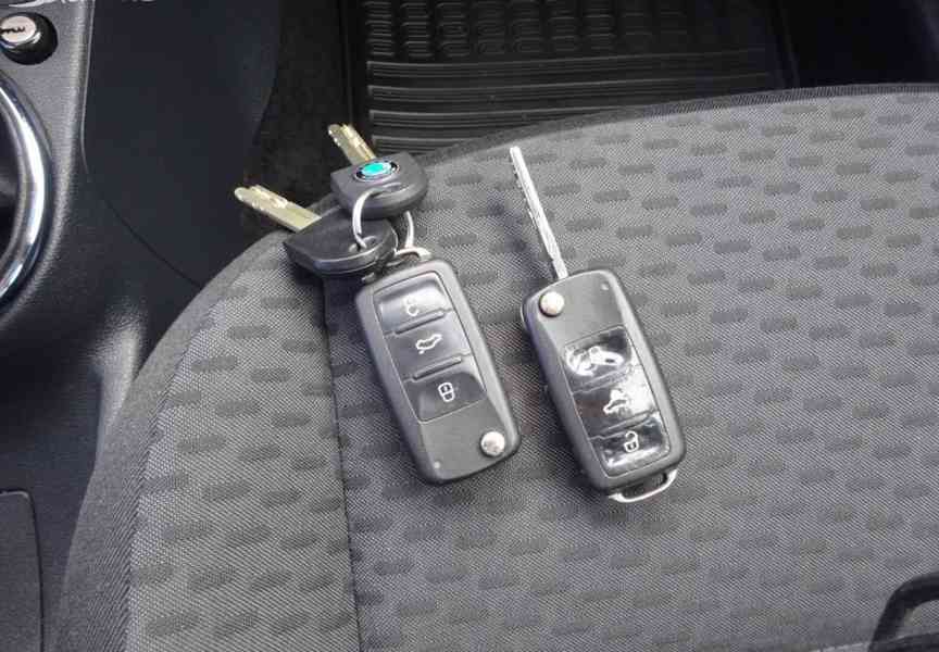 Škoda Roomster 1.2 TSI r.v.2011 (63 kw) serviska ČR - foto 11