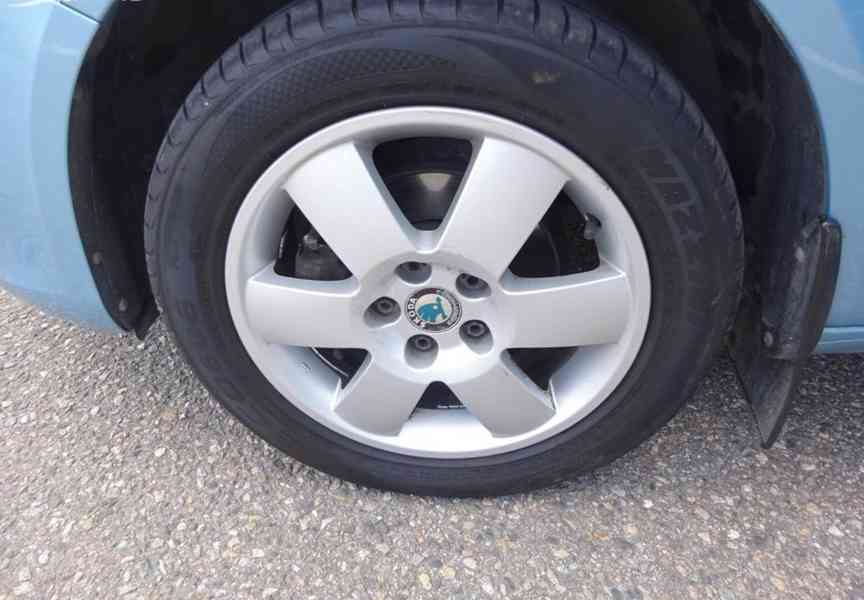 Škoda Roomster 1.2 TSI r.v.2011 (63 kw) serviska ČR - foto 18