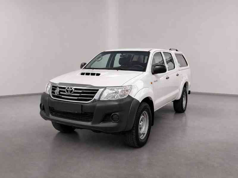 Toyota Hilux 2,5 D4D Life 4x4 106kw - foto 3