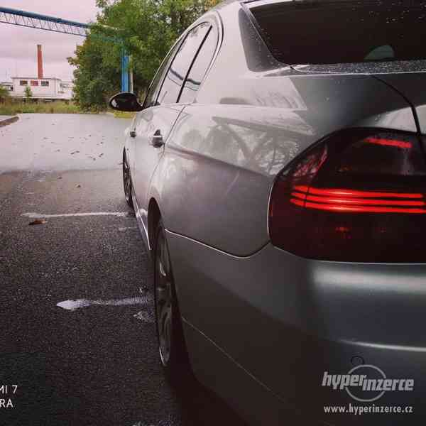 BMW E90 330i - 190kw - foto 2