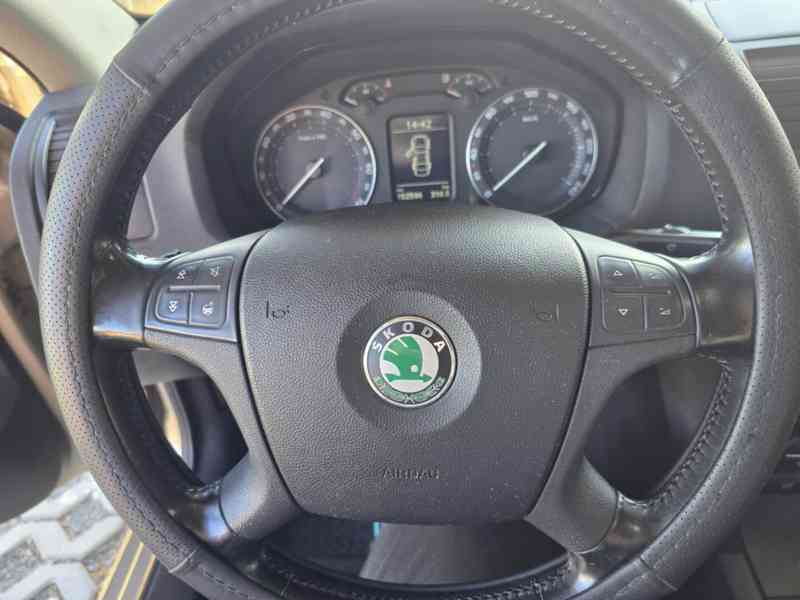 Škoda Octavia II  - foto 7